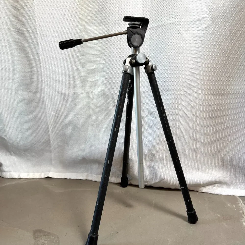 Vintage Tripod Graphic Jr. Model 8092 Graflex Aluminum Camera New York EUC